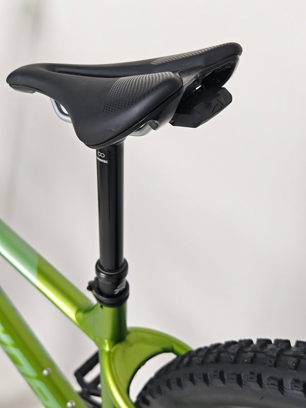 High-angle view of Merida Big Trail 700 2024 showing the overall design - LARGE, Dropper, RRP: £2,000.00.