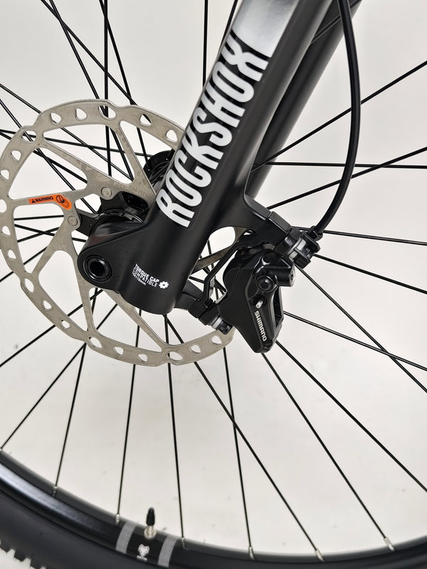 RockMachine Blizz e60-29 Electric Mountain Bike's drivetrain system with precision gear display, LARGE size, RRP: £3,499.00, only 2 miles ridden.