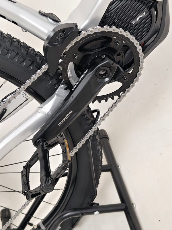 RockMachine Blizz e60-29 Electric Mountain Bike gear shifters and cockpit setup, LARGE size, RRP: £3,499.00, only 2 miles ridden.