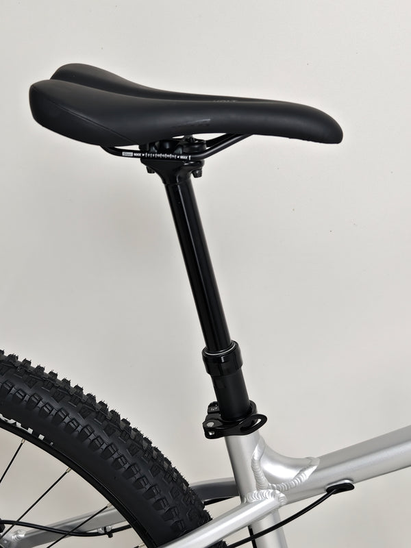 RockMachine Blizz e60-29 Electric Mountain Bike overall aesthetics and design features, LARGE size, RRP: £3,499.00, only 2 miles from new.