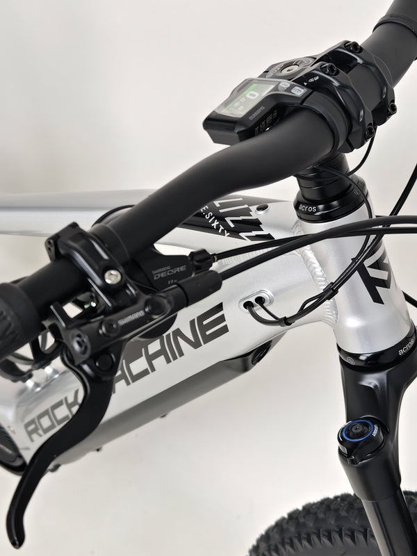 RockMachine Blizz e60-29 Electric Mountain Bike showcasing its seat and frame alignment, LARGE size, RRP: £3,499.00, only 2 miles used.