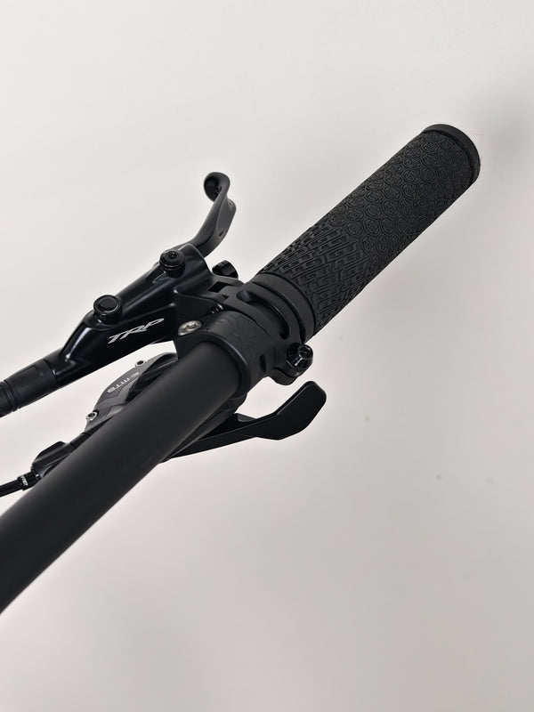 Last image of the GT E Force Amp+ Full Suspension e-Bike 2024 capturing outstanding design elements and functionality, in excellent condition, XL size, 51 miles, priced at £2,250.