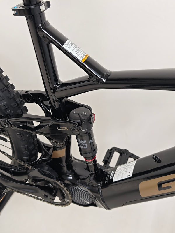 Overview of the GT E Force Amp+ Full Suspension e-Bike 2024 focusing on pedal and crank system, excellent condition, XL size, only 51 miles, available at £2,250.