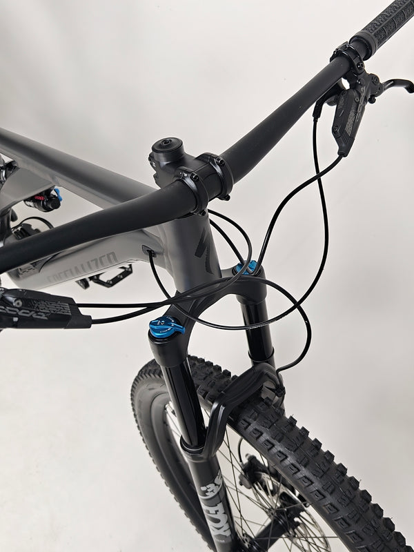 Bike fitment perspective of Specialized Stumpjumper EVO Comp Alloy 29 2024 ensuring comfort for users in Very Good Condition, priced at £3,200.00.