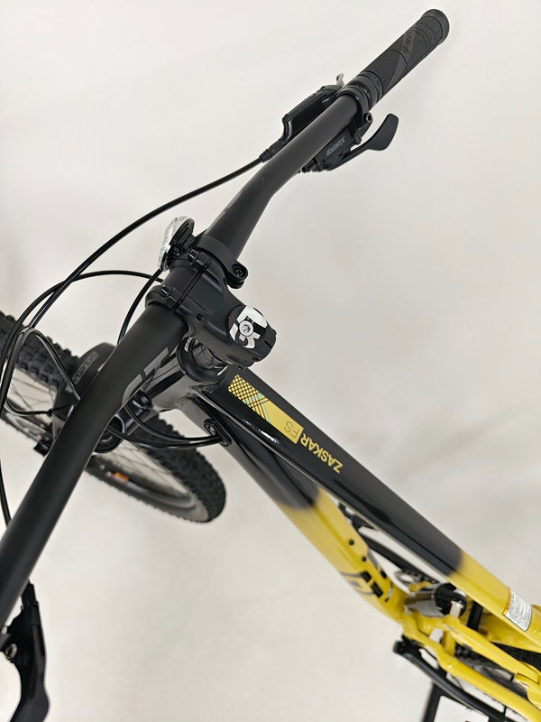 Image showcasing the integration of features on GT Zaskar FS Sport 2024 for compactness.