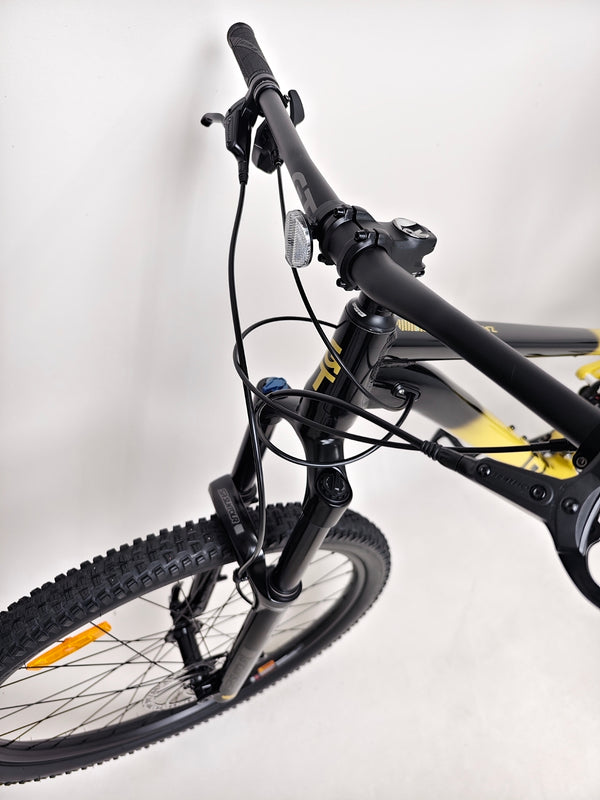 Image showing the gearing system on the GT Zaskar FS Sport 2024 demonstrating technology in use.