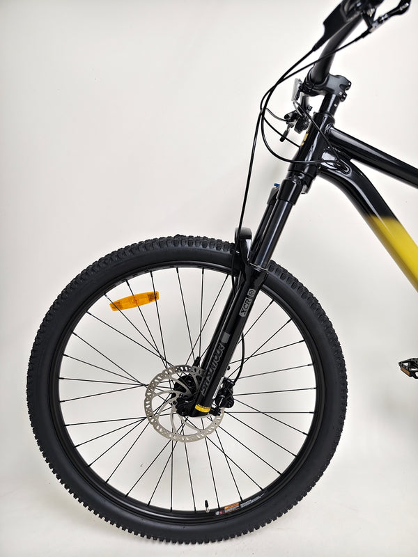 Image of the shock absorber on the GT Zaskar FS Sport 2024 showcasing its 120mm travel feature.