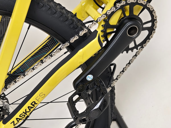 Top angle of GT Zaskar FS Sport 2024 capturing the overall structure and riding position.