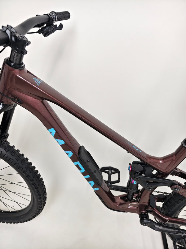 Marin Alpine Trail 1 2025 from the rear, highlighting its excellent condition, LARGE size. Market price is £3,099.00, now available for £1,720.00 including FREE Delivery!