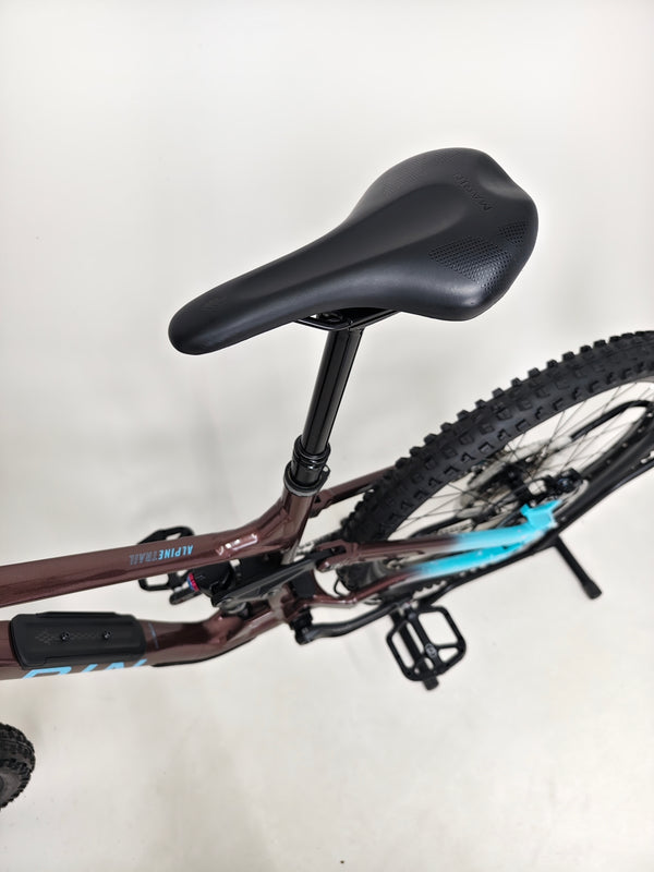 Marin Alpine Trail 1 2025, LARGE size, excellent condition mountain bike with RRP: £3,099.00, now offered at £1,720.00 including FREE Delivery!