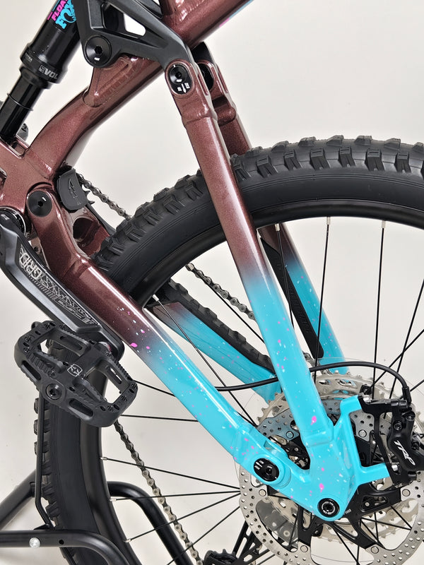 Exciting view of Marin Alpine Trail 1 2025 in excellent condition and LARGE size on a trail. RRP: £3,099.00, available for £1,720.00 including FREE Delivery!
