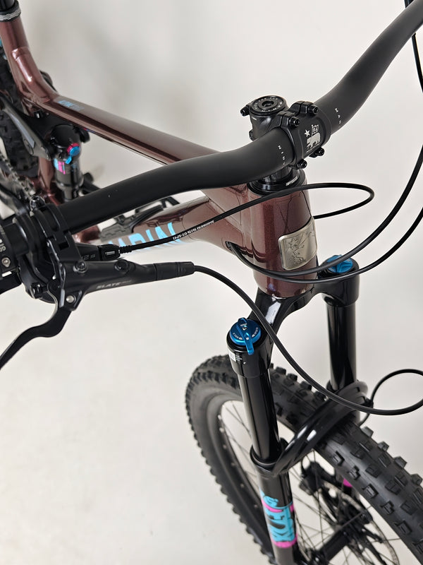 Front view of Marin Alpine Trail 1 2025 in excellent condition, LARGE size. RRP: £3,099.00, available for just £1,720.00 including FREE Delivery!