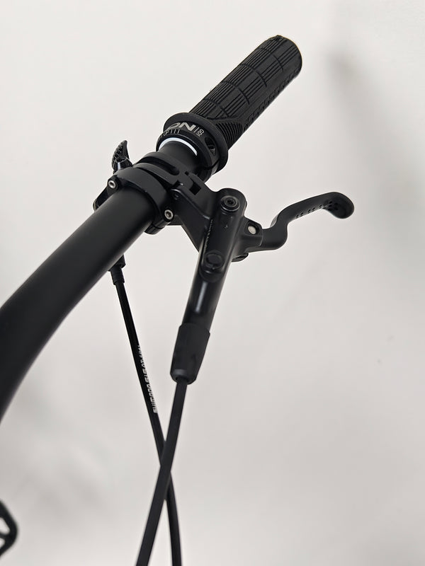 Underneath view of Marin Alpine Trail 1 2025 showcasing its features, in excellent condition, LARGE size. Original RRP: £3,099.00, now priced at £1,720.00 with FREE Delivery!
