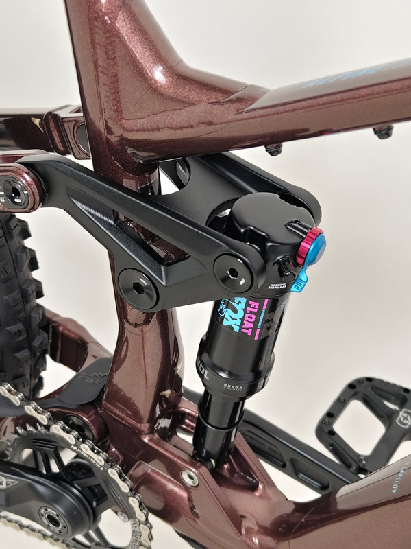 Final view of the Marin Alpine Trail 1 2025 in excellent condition, LARGE size, RRP: £3,099.00, available now for £1,720.00 including FREE Delivery!
