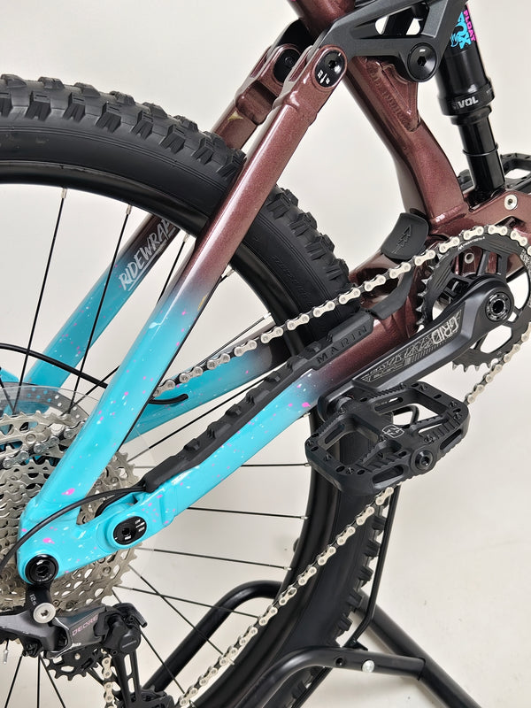 Marin Alpine Trail 1 2025 shown in excellent condition, LARGE size captured in diverse landscape. Original price is £3,099.00, now just £1,720.00 with FREE Delivery!
