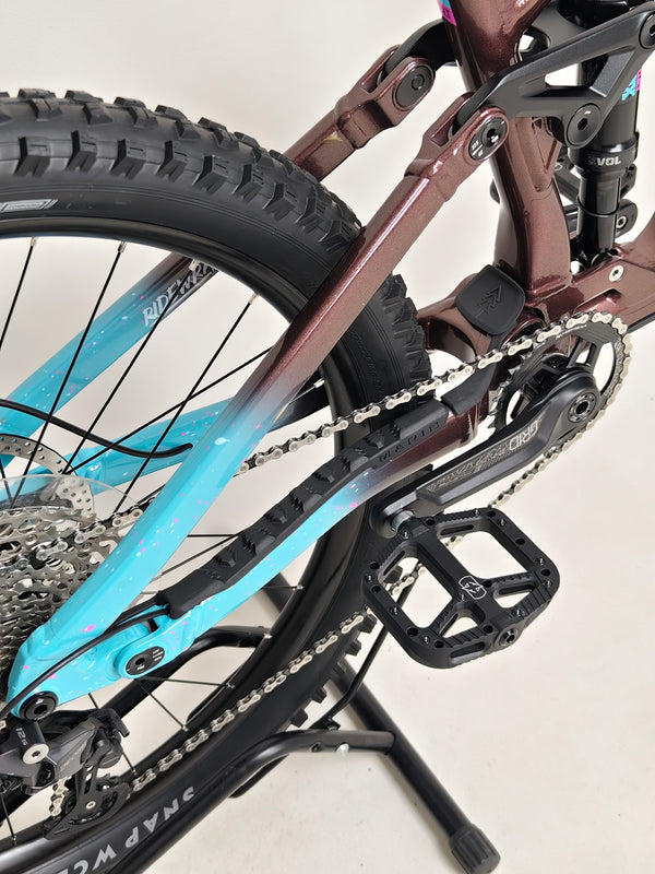 Marin Alpine Trail 1 2025 shown in excellent condition, LARGE frame visible. Original price is £3,099.00, now just £1,720.00 with FREE Delivery!