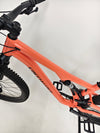 In-depth look at the frame suspension of the 2021 Specialized Stumpjumper Alloy, highlighting durability and performance, priced at only £1,250.00.