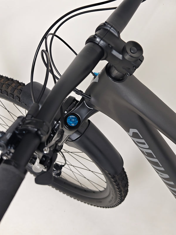 Profile view of the Specialized Stumpjumper Comp CARBON 2023 mountain bike, demonstrating its shape and like new condition, RRP: £4,250.00, now offered at £1,980.00 with FREE Delivery!