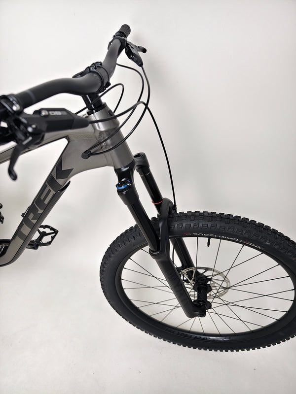 Dynamic close-up image of Trek Slash 7 Gen 5 mountain bike, X-LARGE with Lyrik and SLX components, RRP: £2,775.00, current price £1,760.00 with fast and free delivery.