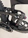 Side angle of the Giant Reign Advanced Pro 2 29 Carbon display, highlighting design features, LARGE frame, Very Good Condition, original price £4,499.00, discounted to £1,790.00!