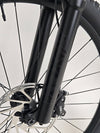 TREK Fuel EX 9.7 Gen 6 2023 FS CARBON / M-L / FOX / RRP: £4,175.00 / LIKE NEW! / Get it for £2,090.00 including FREE UK Delivery! - High-resolution detail of tyre tread for grip analysis.