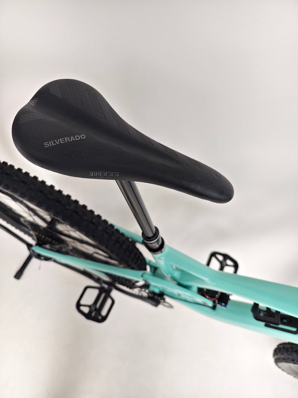 GT Sensor Carbon Pro LE 2024 / LARGE / RRP £5,000.00 / Excellent Condition! / Our Price ONLY £2,050.00 including Free UK Delivery – UDH and rear derailleur area close-up on the Sensor Carbon Pro LE