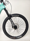 GT Sensor Carbon Pro LE 2024 / LARGE / RRP £5,000.00 / Excellent Condition! / Our Price ONLY £2,050.00 including Free UK Delivery – front hub and 15x110mm thru-axle view on the GT mountain bike