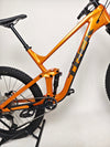 Trek Slash 7 Factory Orange / X-LARGE / YARI / RRP: £3,200.00 / Very Good Condition / Our Price 1,770.00 including FREE UK Delivery! Shock and seat post travel detail showing TranzX JD-YSI on Trek Slash 7