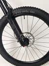 Trek Slash 7 Factory Orange / X-LARGE / YARI / RRP: £3,200.00 / Very Good Condition / Our Price 1,770.00 including FREE UK Delivery! Front brake rotor and wheel alignment detail on Trek Slash 7
