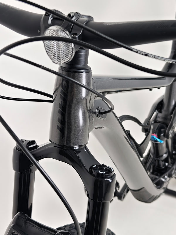 Giant Trance 29 2 2022 / MEDIUM / RRP: £3,299.00 / Excellent Condition! — underside and chainstay area showing excellent used condition