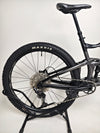 Giant Trance 29 2 2022 / MEDIUM / RRP: £3,299.00 / Excellent Condition! — full bike side view showing excellent finish and setup