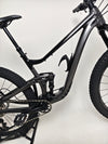Giant Trance 29 2 2022 / MEDIUM / RRP: £3,299.00 / Excellent Condition! — 29in wheel and rim detail on the Giant Trance 29 2