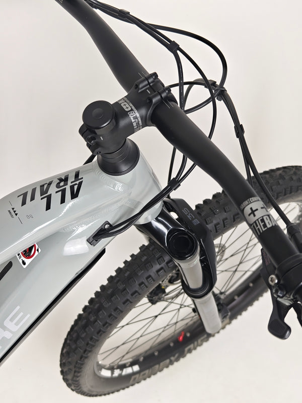 Haibike AllTrail 5 27.5 2022 Full Suspension e-Bike's braking system showcased in excellent detail. Buy for only £1,870.00 at eMado!