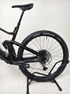 Examining the advanced components of the 2023 Lapierre Zesty AM CF 8.9 Large, available for £2,850.