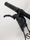 Showroom view of the 2023 Lapierre Zesty AM CF 8.9 Large bike offered at an affordable price of £2,850.