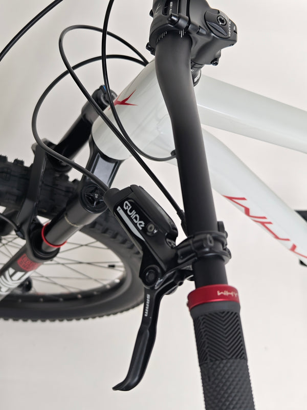 Whyte 905 V4 2023 / EXTRA LARGE / RRP: £2,099.00 / Excellent Condition