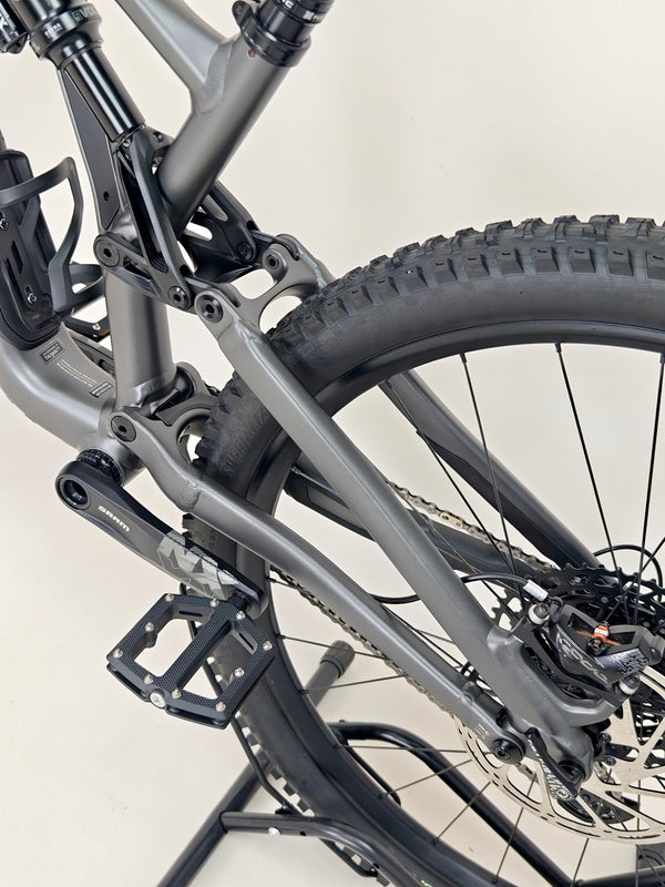 Specialized Stumpjumper EVO Comp Alloy 29 / MEDIUM (S3) / Full Suspension / Very Good Condition
