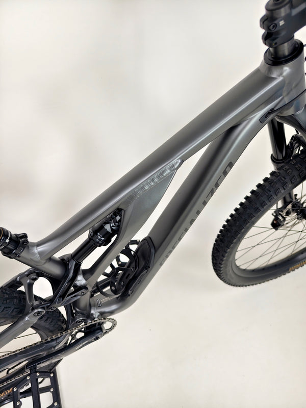 Specialized Stumpjumper EVO Comp Alloy 29 / MEDIUM (S3) / Full Suspension / Very Good Condition