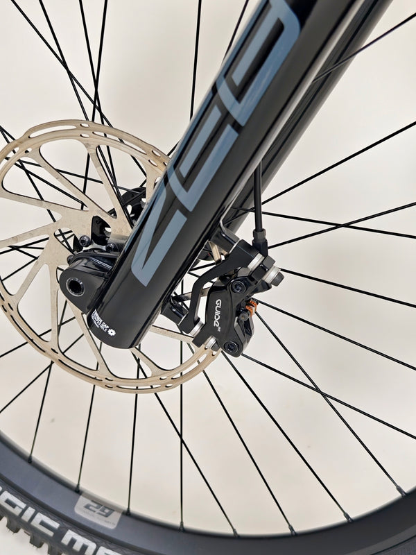 Lapierre Overvolt AM 7.7 2024 / LARGE / Full Suspension e-Bike / RRP: £5,499.00 / Like NEW / 114 Miles