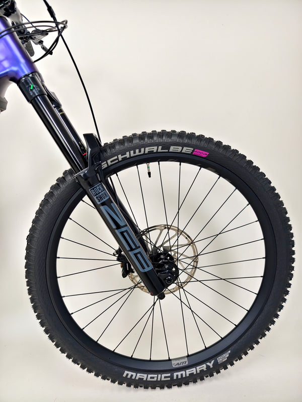Lapierre Overvolt AM 7.7 2024 / LARGE / Full Suspension e-Bike / RRP: £5,499.00 / Like NEW / 114 Miles