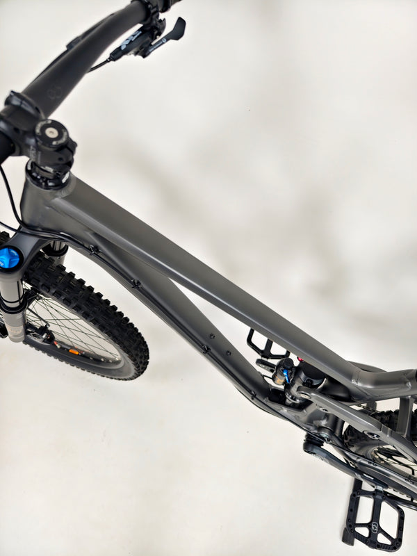 Transition Sentinel Alloy NX 2023 / LARGE / RRP: £4,200.00 / Like NEW!