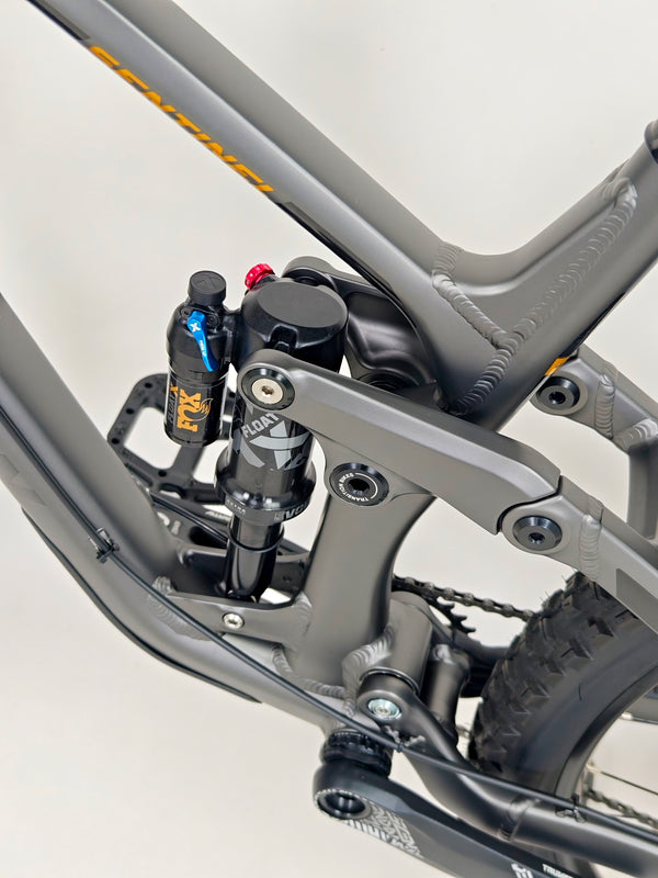 Transition Sentinel Alloy NX 2023 / LARGE / RRP: £4,200.00 / Like NEW!