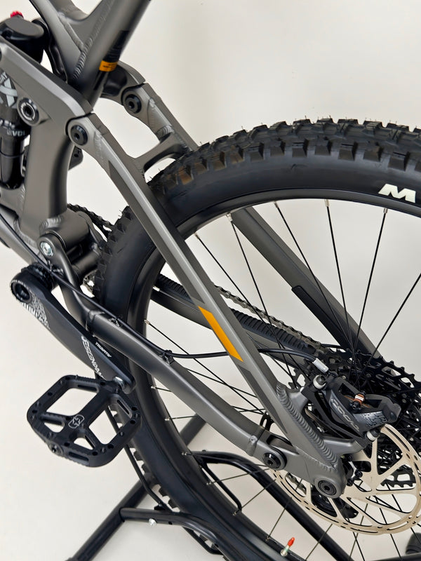 Transition Sentinel Alloy NX 2023 / LARGE / RRP: £4,200.00 / Like NEW!