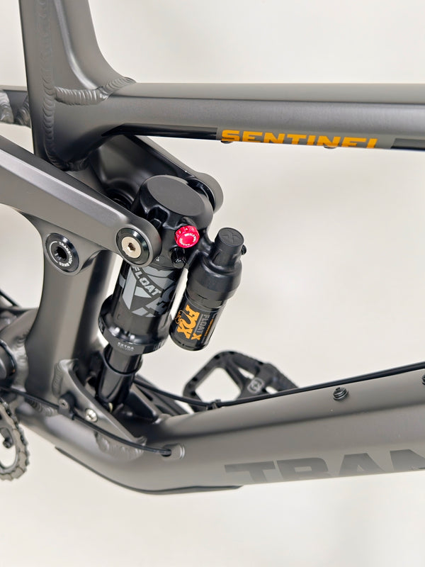 Transition Sentinel Alloy NX 2023 / LARGE / RRP: £4,200.00 / Like NEW!