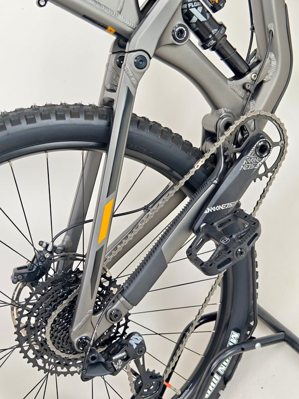 Transition Sentinel Alloy NX 2023 / LARGE / RRP: £4,200.00 / Like NEW!