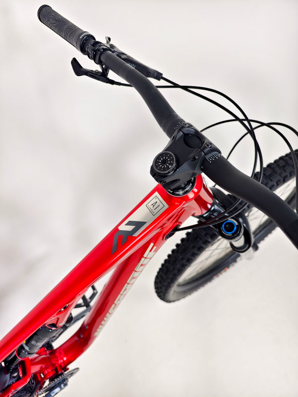 Nukeproof Reactor 290 Alloy Pro 2022 / MEDIUM / Very Good Condition