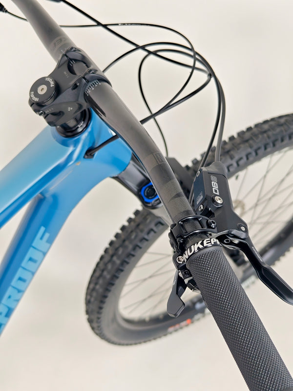 Nukeproof Reactor 290C (Custom Build) / LARGE / Carbon / Very Good Condition