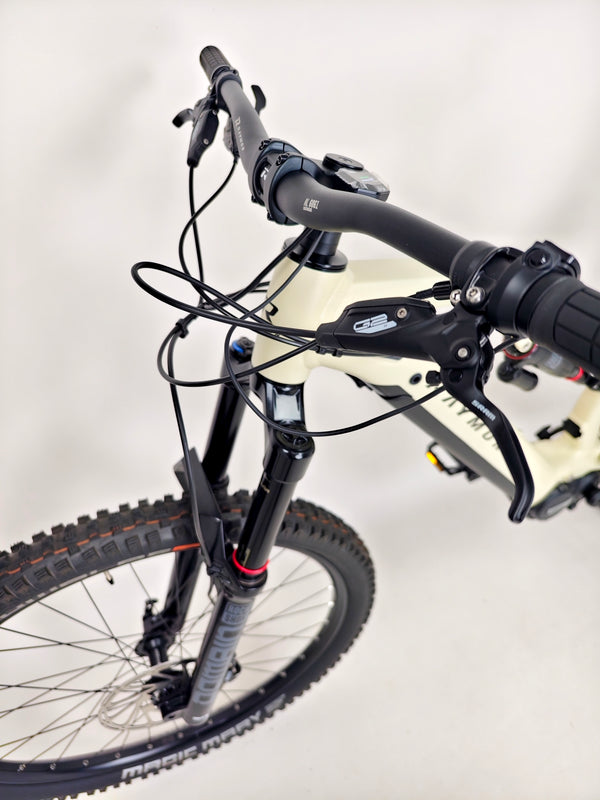Raymon TrailRay 140E 10.0 SE 2024 / LARGE / Full Suspension e‑Bike / Excellent Condition / Only 19 Miles