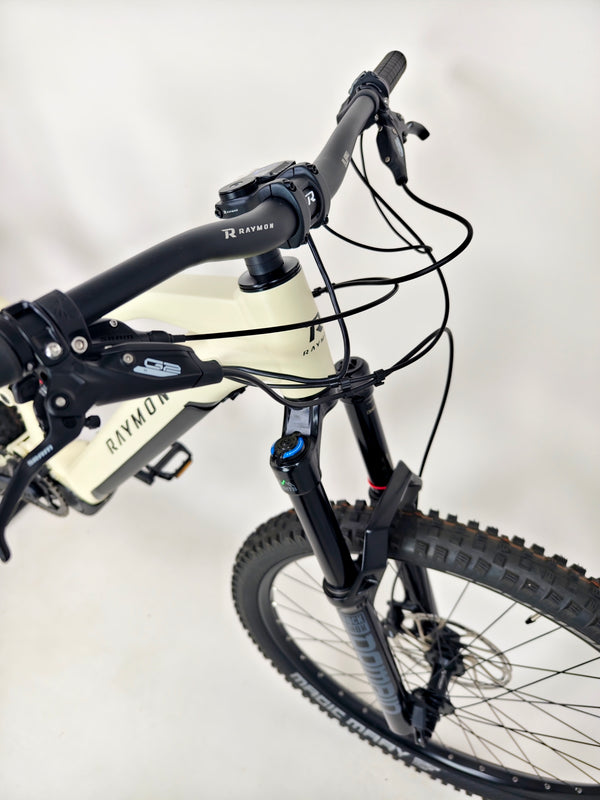 Raymon TrailRay 140E 10.0 SE 2024 / LARGE / Full Suspension e‑Bike / Excellent Condition / Only 19 Miles