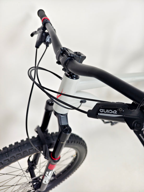 Whyte 905 V5 2023 / LARGE / RRP: £2,099.00 / Very Good Condition